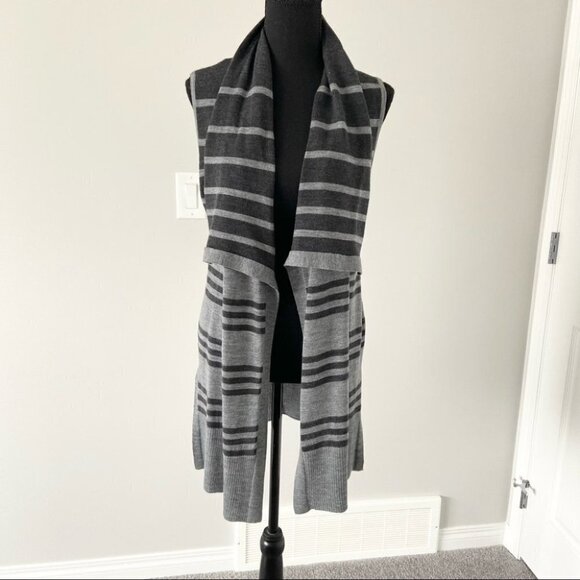 Max Studio Striped Extra Fine Merino Wool Sleeveless Cardigan - Picture 1 of 14